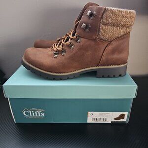 NEW Cliffs by White Mountain Pathfield Women’s Ankle Boots Brown Size 10